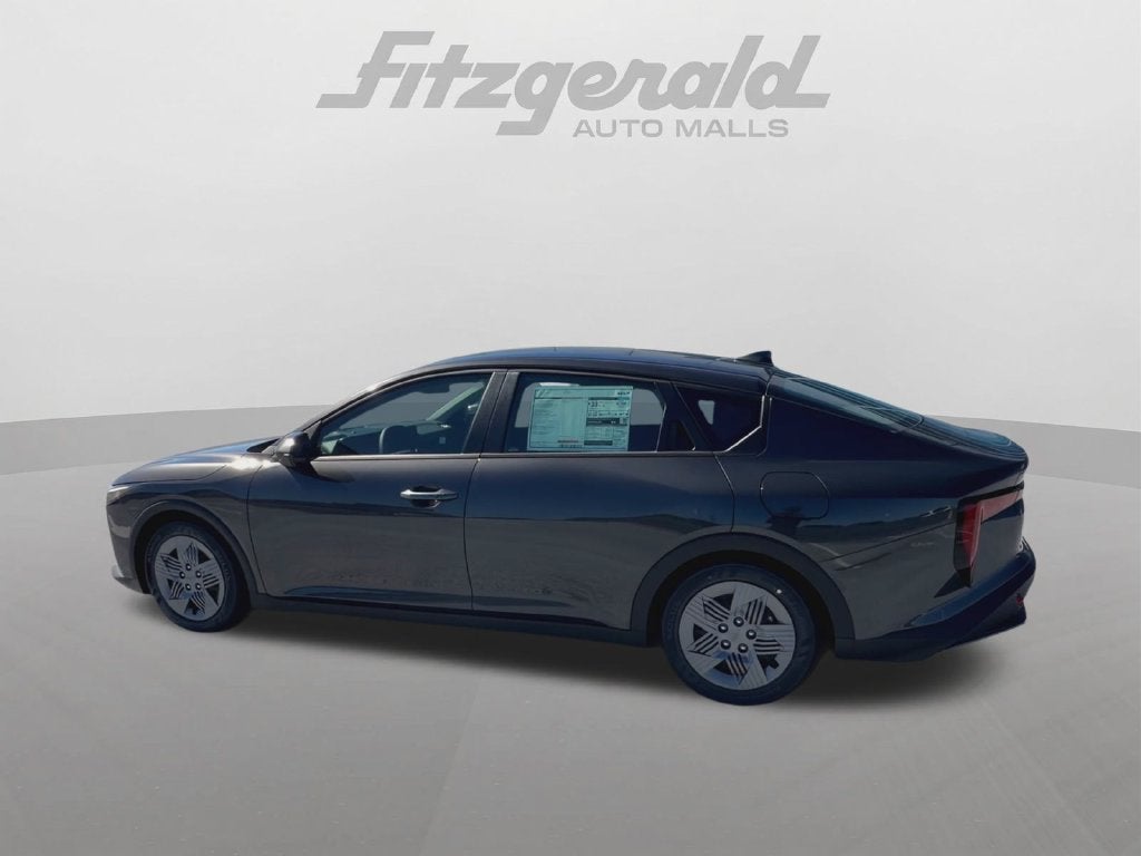 2026 Kia K4 LX