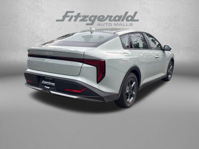 2026 Kia K4 LXS