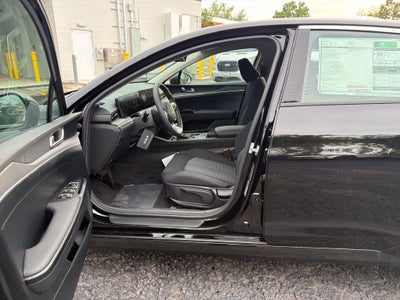 2026 Kia K5 LXS