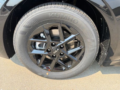 2026 Kia K5 LXS