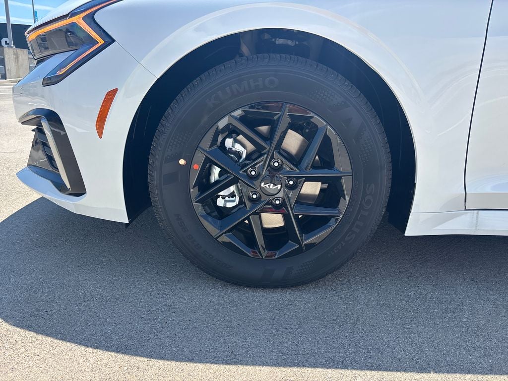 2026 Kia K5 LXS