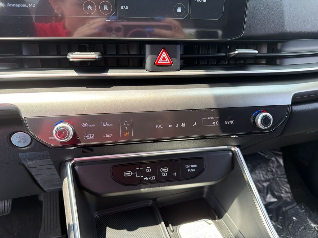 2027 Kia Carnival SX