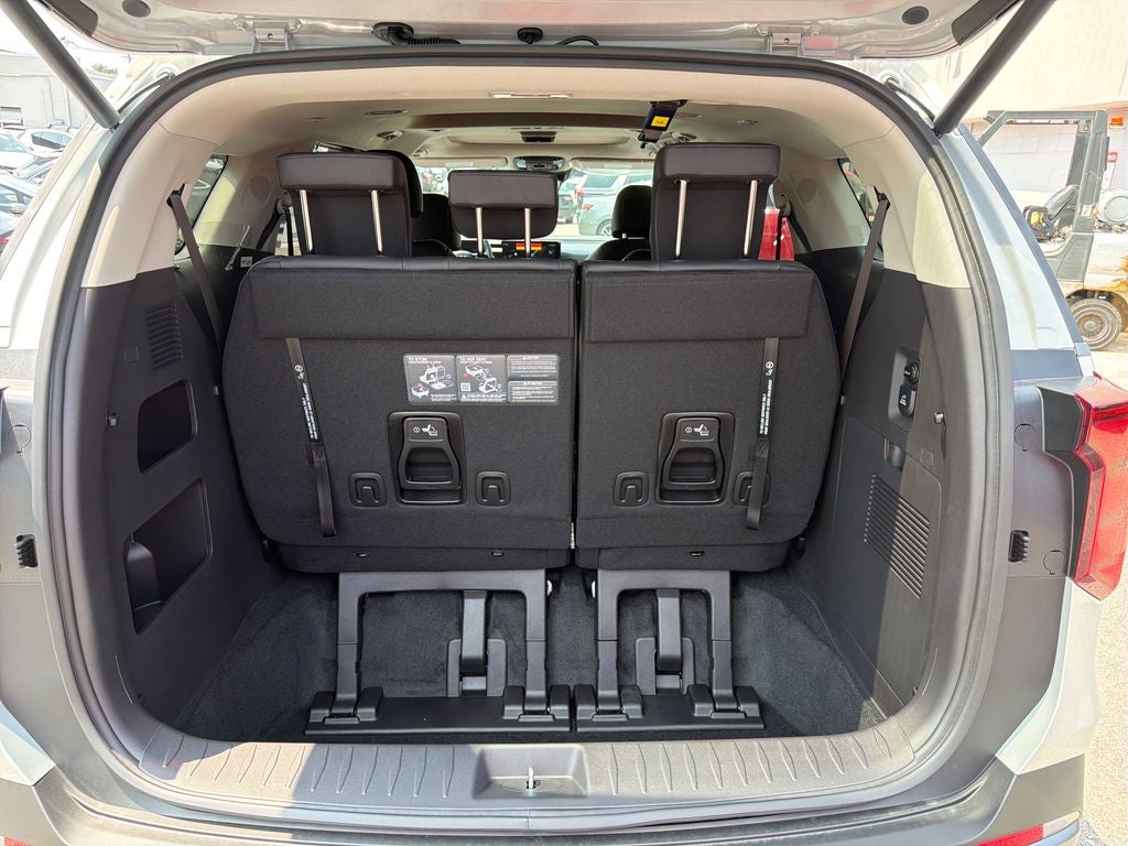2027 Kia Carnival SX