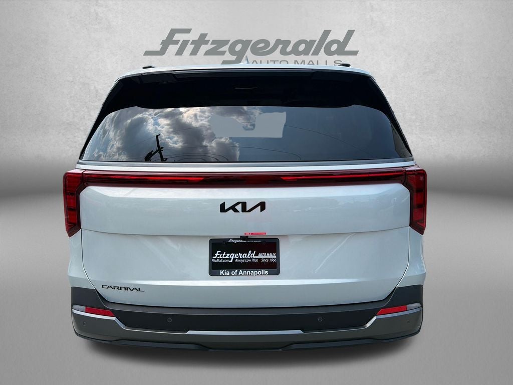 2027 Kia Carnival SX