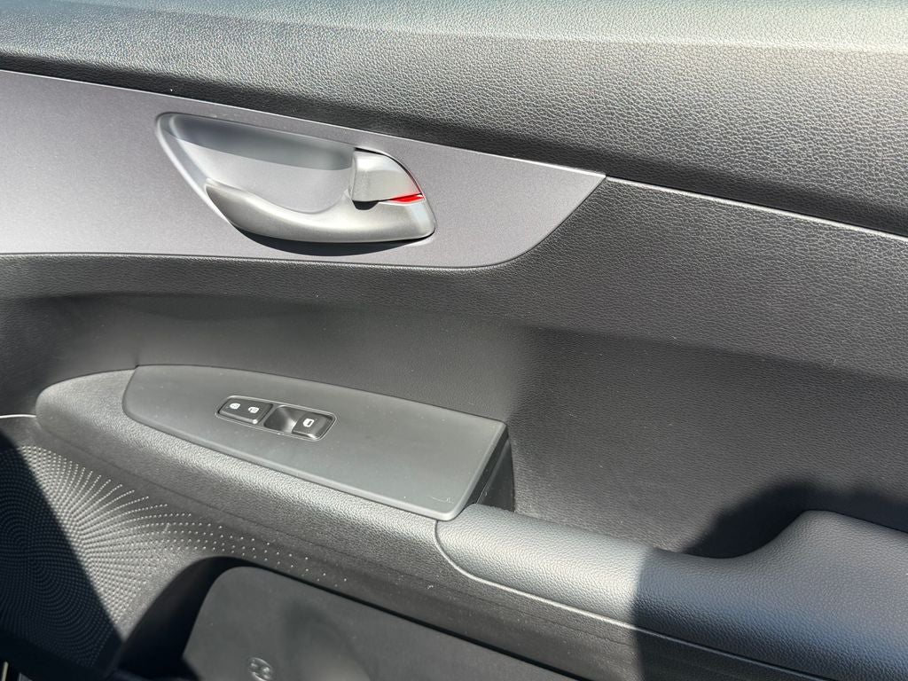 2024 Kia Forte LX