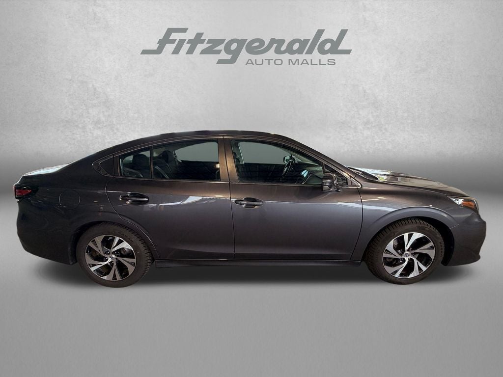2022 Subaru Legacy Premium