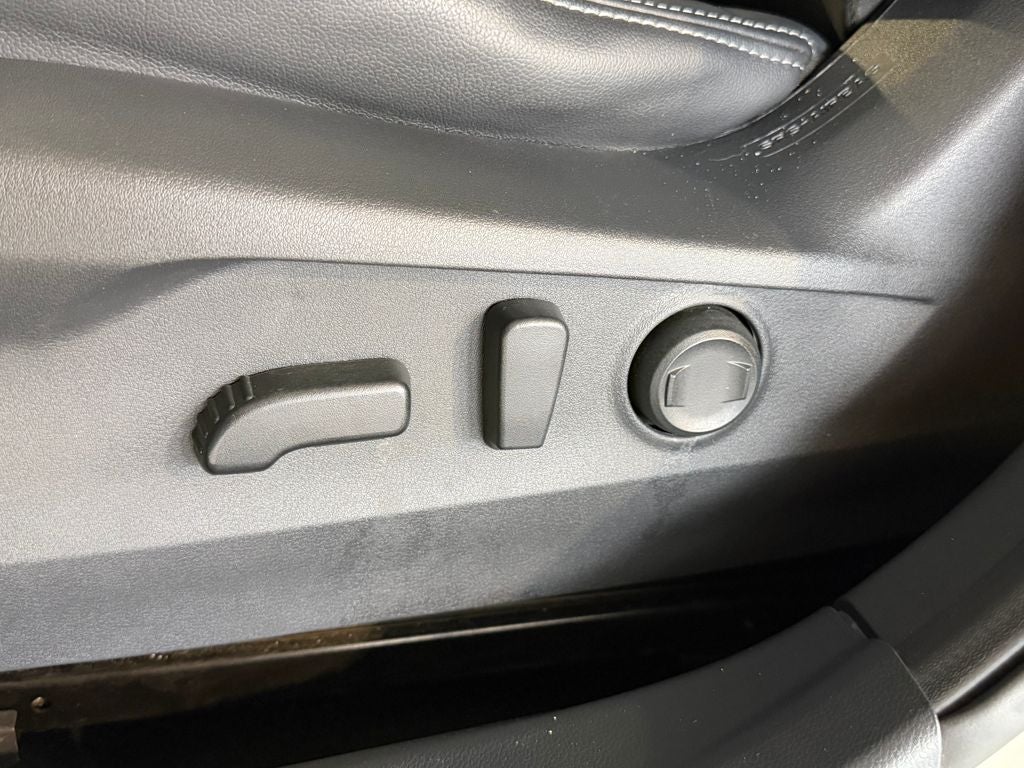 2022 Subaru Outback Limited XT