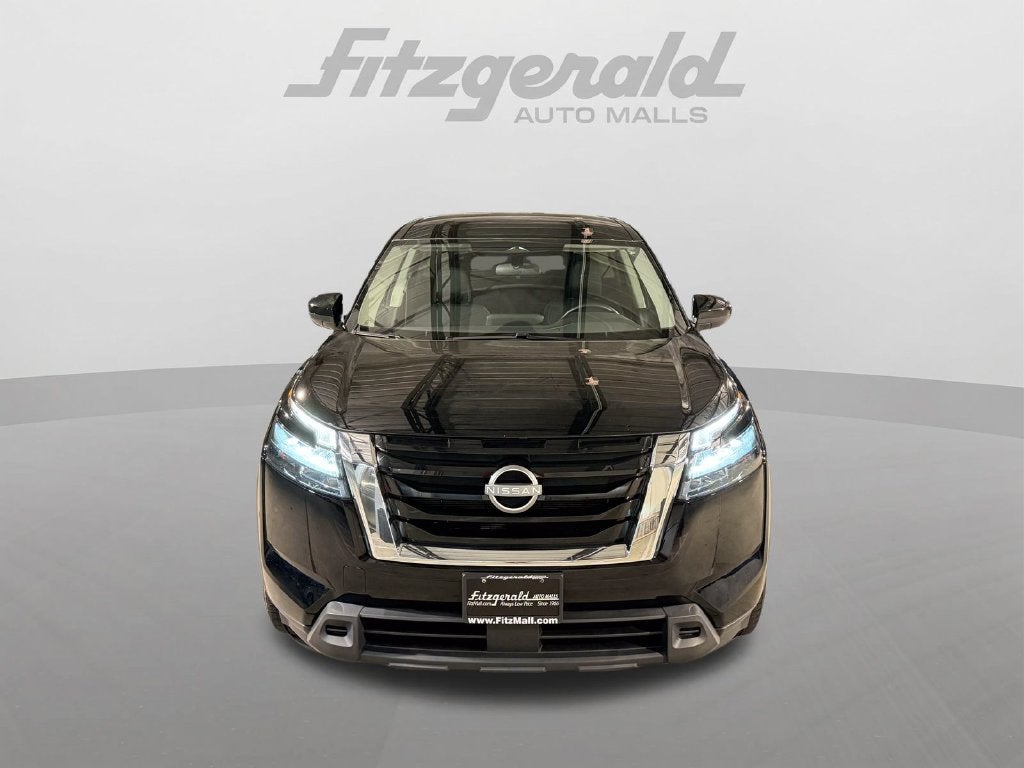 2024 Nissan Pathfinder S