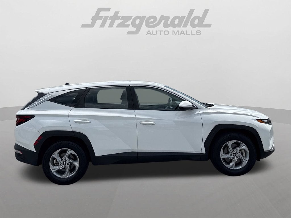2023 Hyundai Tucson SE
