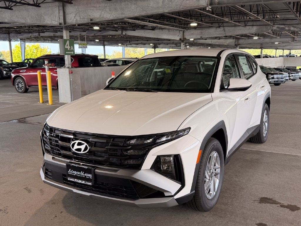 2026 Hyundai Tucson SE FWD