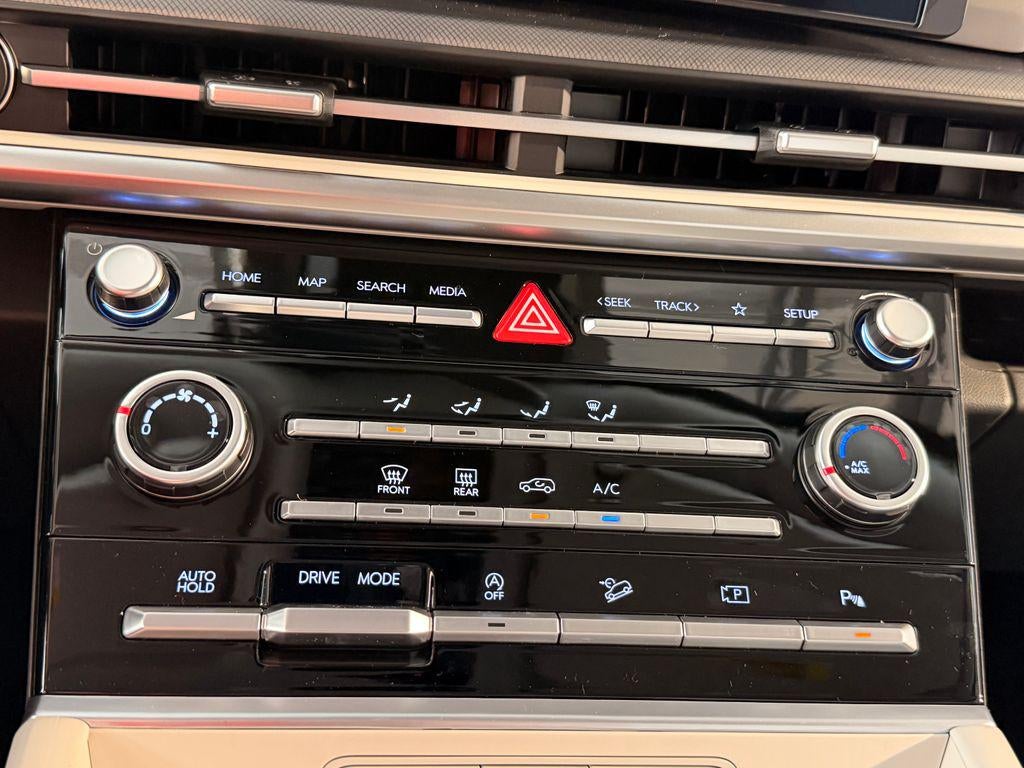 2026 Hyundai Santa Fe SE FWD