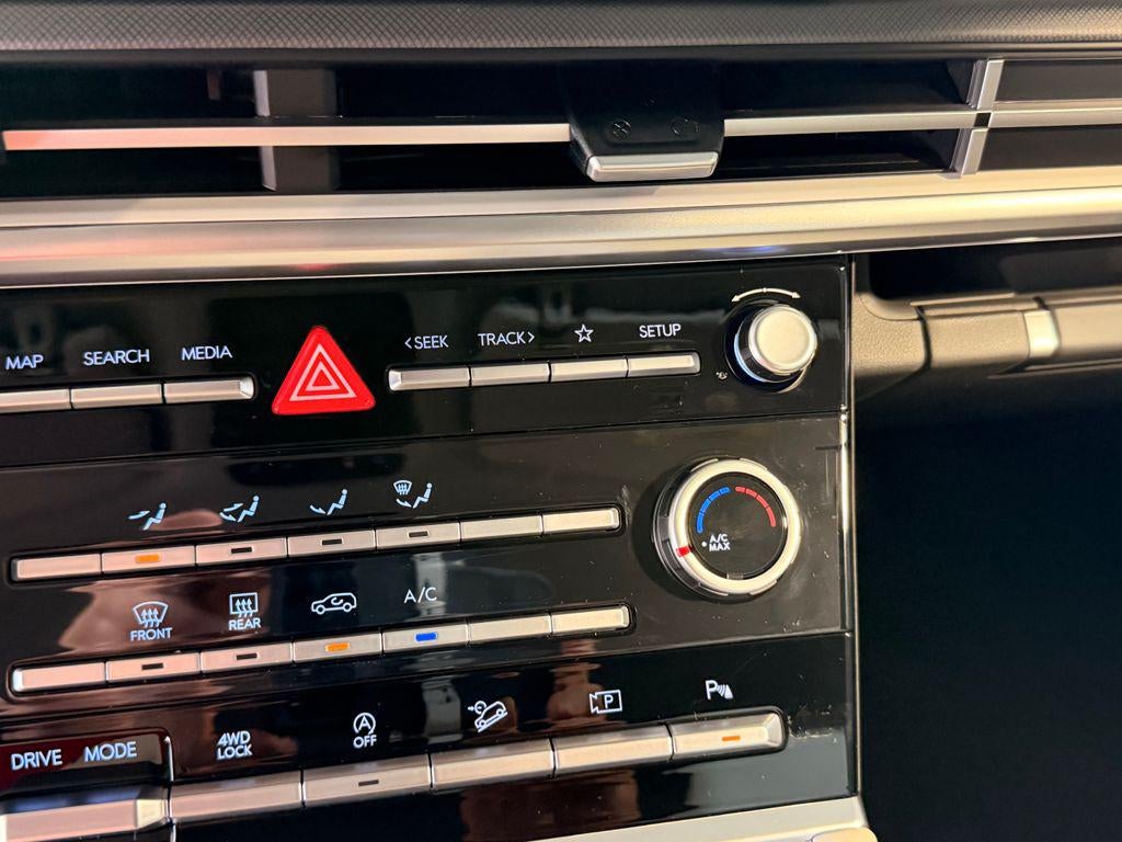 2027 Hyundai Santa Fe SE AWD