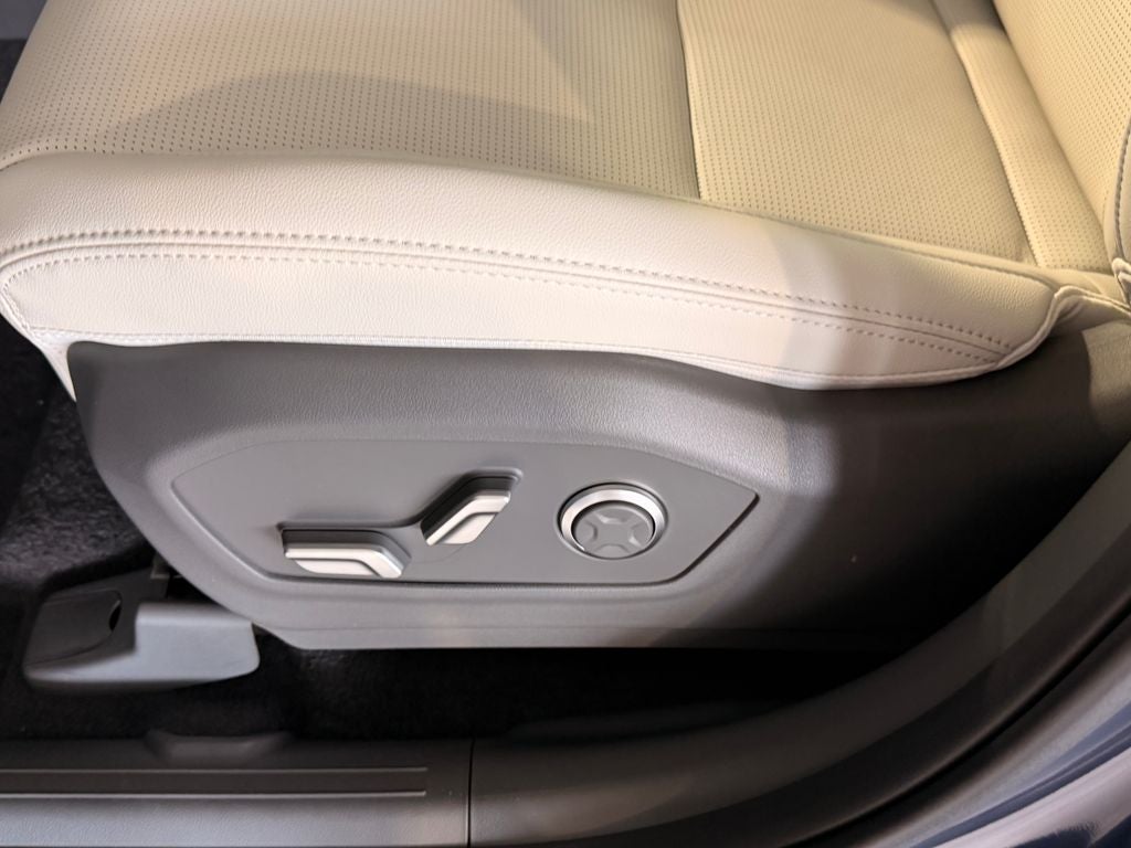 2027 Hyundai Santa Fe Limited AWD