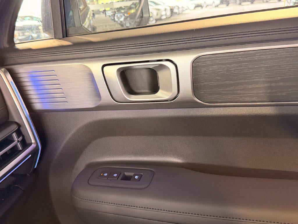 2027 Hyundai Santa Fe Limited AWD