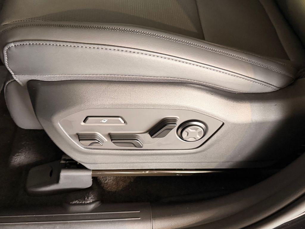 2027 Hyundai Santa Fe Hybrid Calligraphy