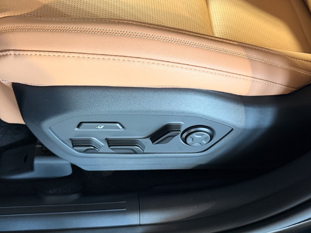 2027 Hyundai Santa Fe Hybrid Calligraphy