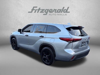 2020 Toyota Highlander LE