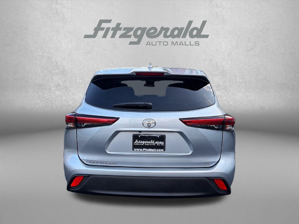 2020 Toyota Highlander LE