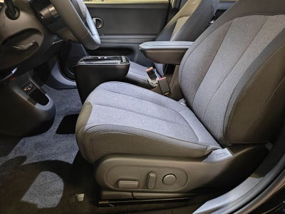 2025 Hyundai IONIQ 5 SE