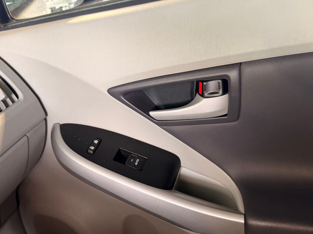 2010 Toyota Prius I
