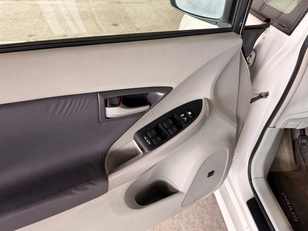 2010 Toyota Prius I