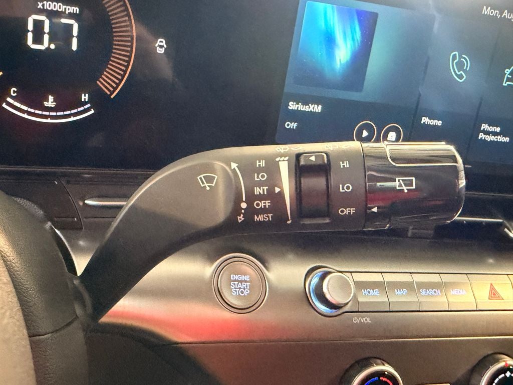 2027 Hyundai Kona SE FWD