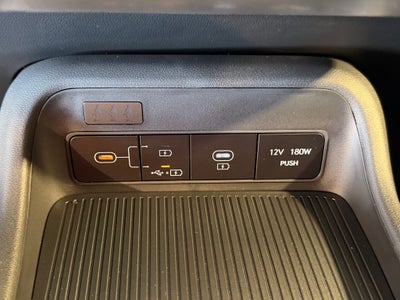 2027 Hyundai Kona SE FWD