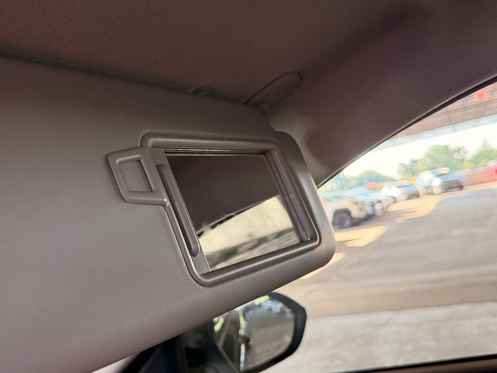 2027 Hyundai Kona SE FWD