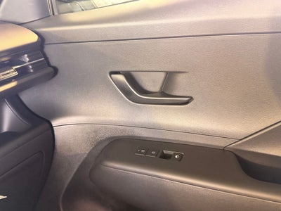2027 Hyundai Kona SE FWD