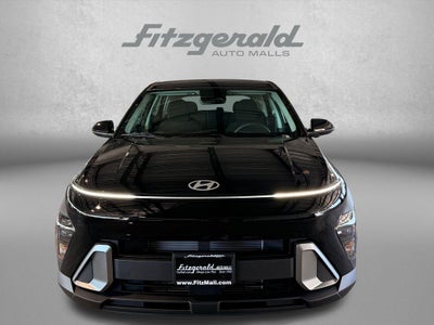 2027 Hyundai Kona SE FWD