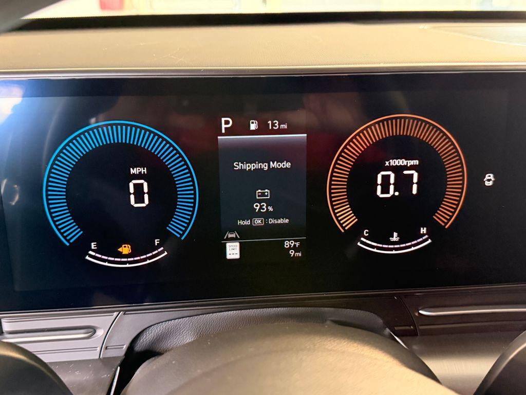 2027 Hyundai Kona SE FWD