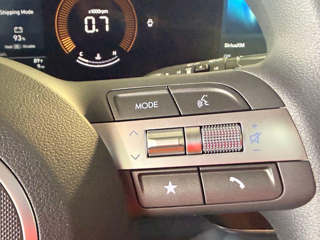 2027 Hyundai Kona SE FWD