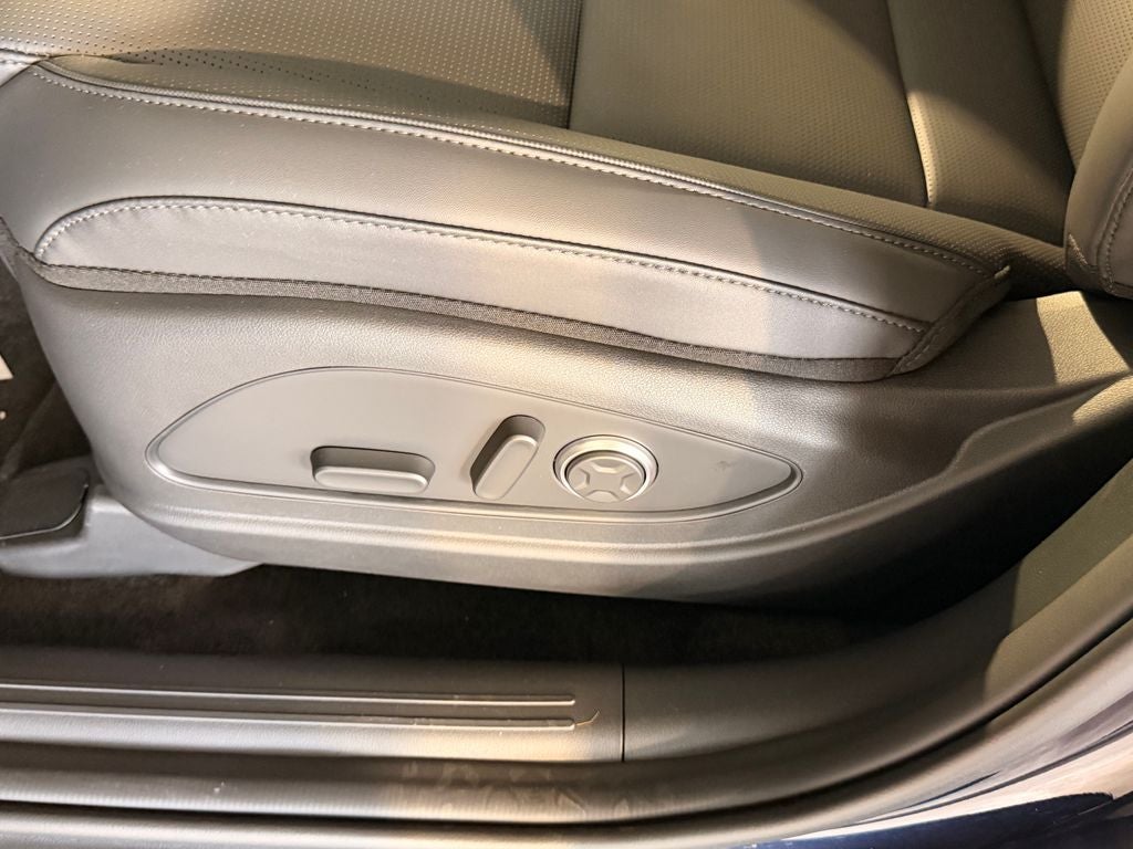 2026 Hyundai Palisade Hybrid Blue SEL Premium 7P