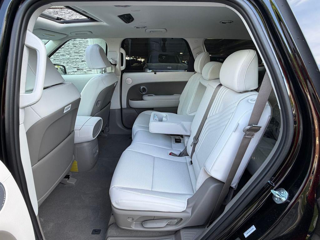 2026 Hyundai Palisade Hybrid SEL Premium 8P