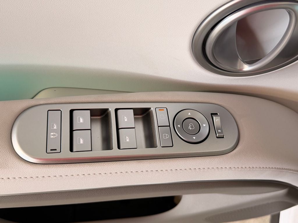 2026 Hyundai Palisade Hybrid SEL Premium 8P