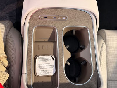 2026 Hyundai Palisade Hybrid SEL Premium 8P