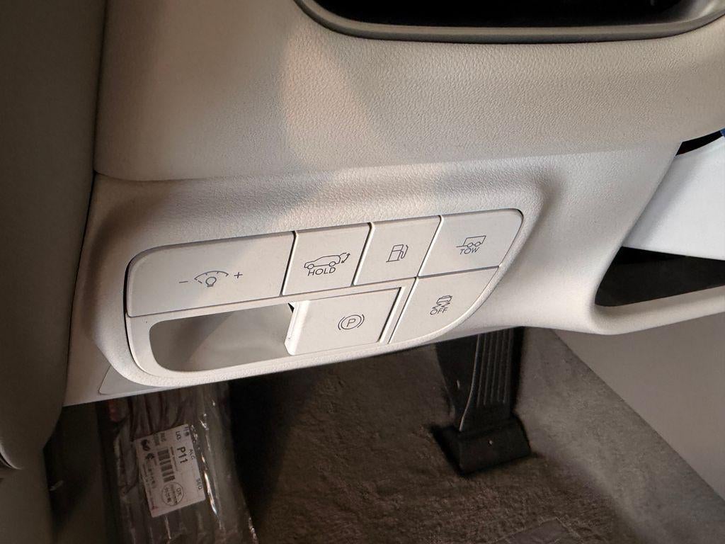 2026 Hyundai Palisade Hybrid SEL Premium 8P