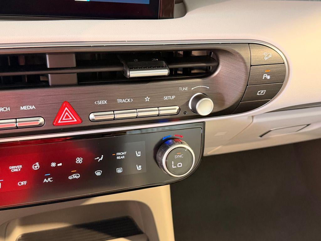 2026 Hyundai Palisade Hybrid SEL Premium 8P