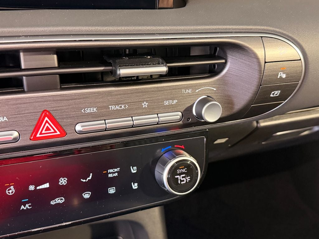 2026 Hyundai Palisade Hybrid SEL Premium 8P
