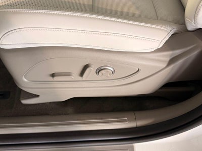 2026 Hyundai Palisade Hybrid SEL Premium 8P