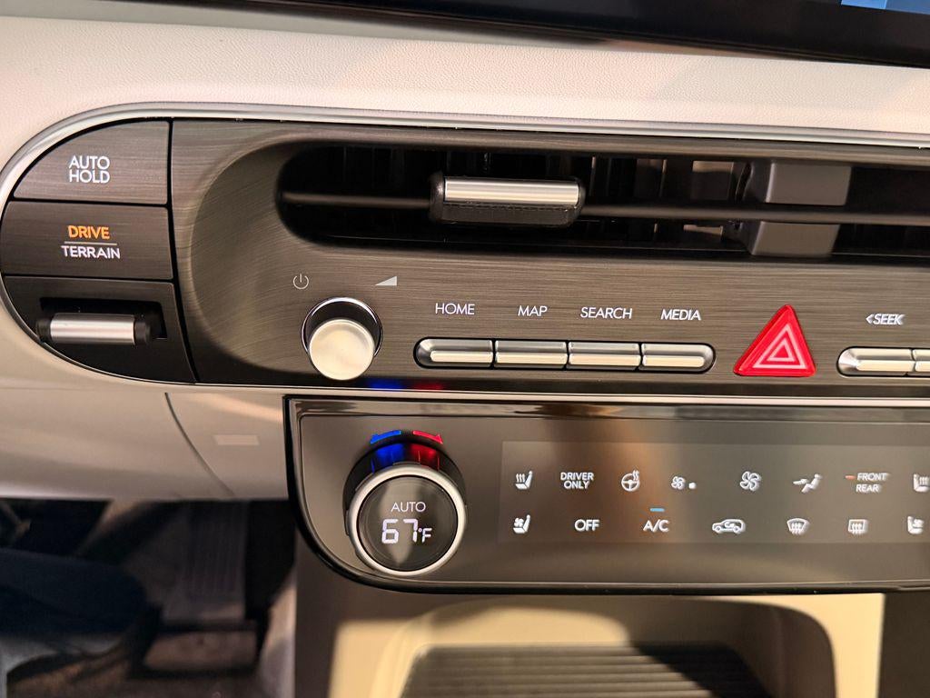 2026 Hyundai Palisade Hybrid SEL Premium 8P