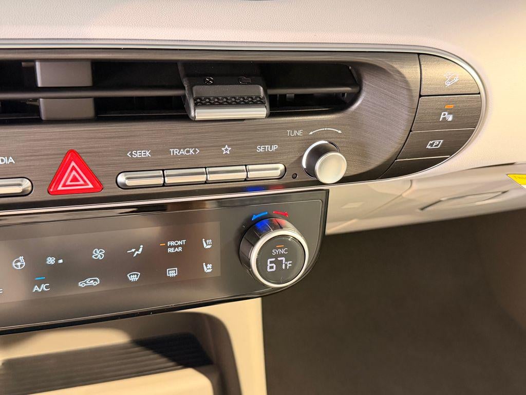 2026 Hyundai Palisade Hybrid SEL Premium 8P