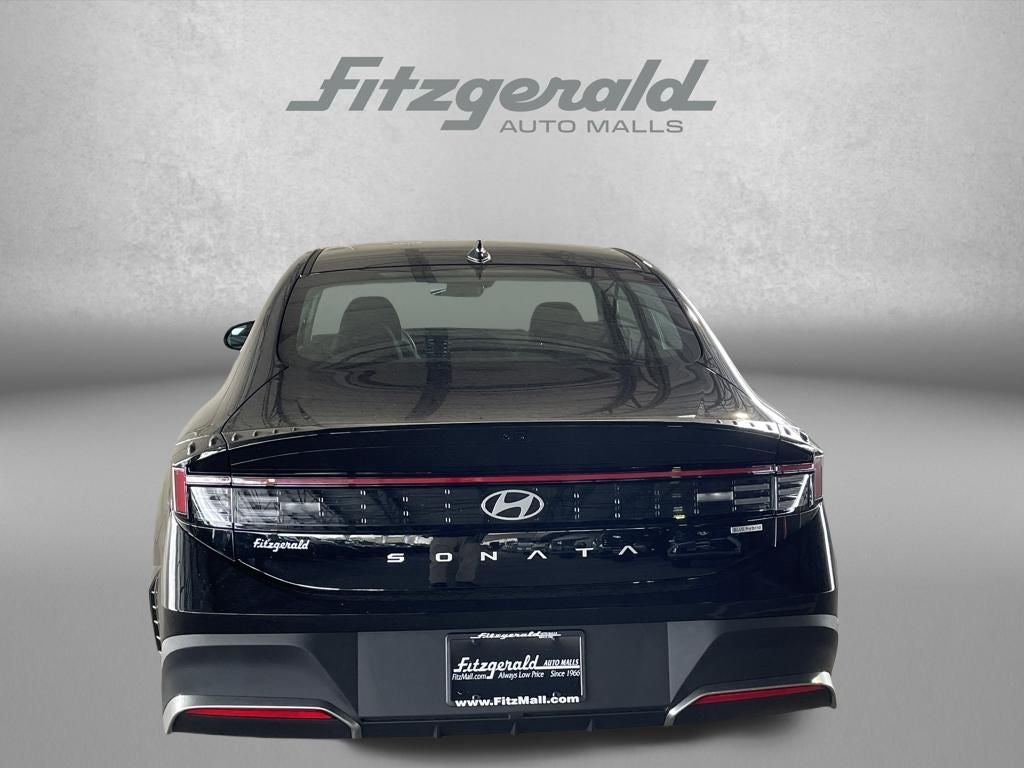 2026 Hyundai Sonata Hybrid Blue