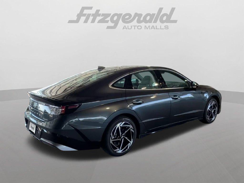 2027 Hyundai Sonata SEL Sport