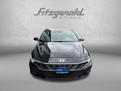 2025 Hyundai Elantra SE