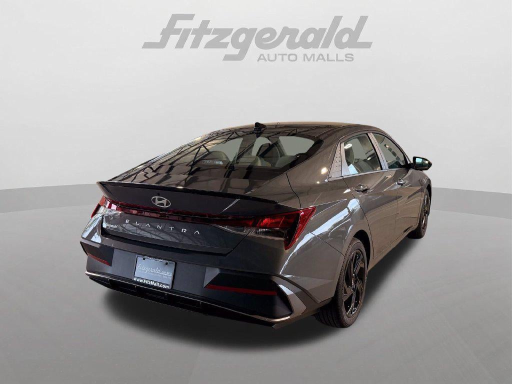 2026 Hyundai Elantra SEL Sport Plus