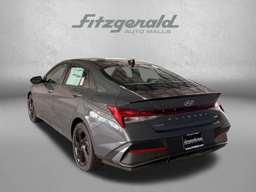 2026 Hyundai Elantra Hybrid SEL Sport