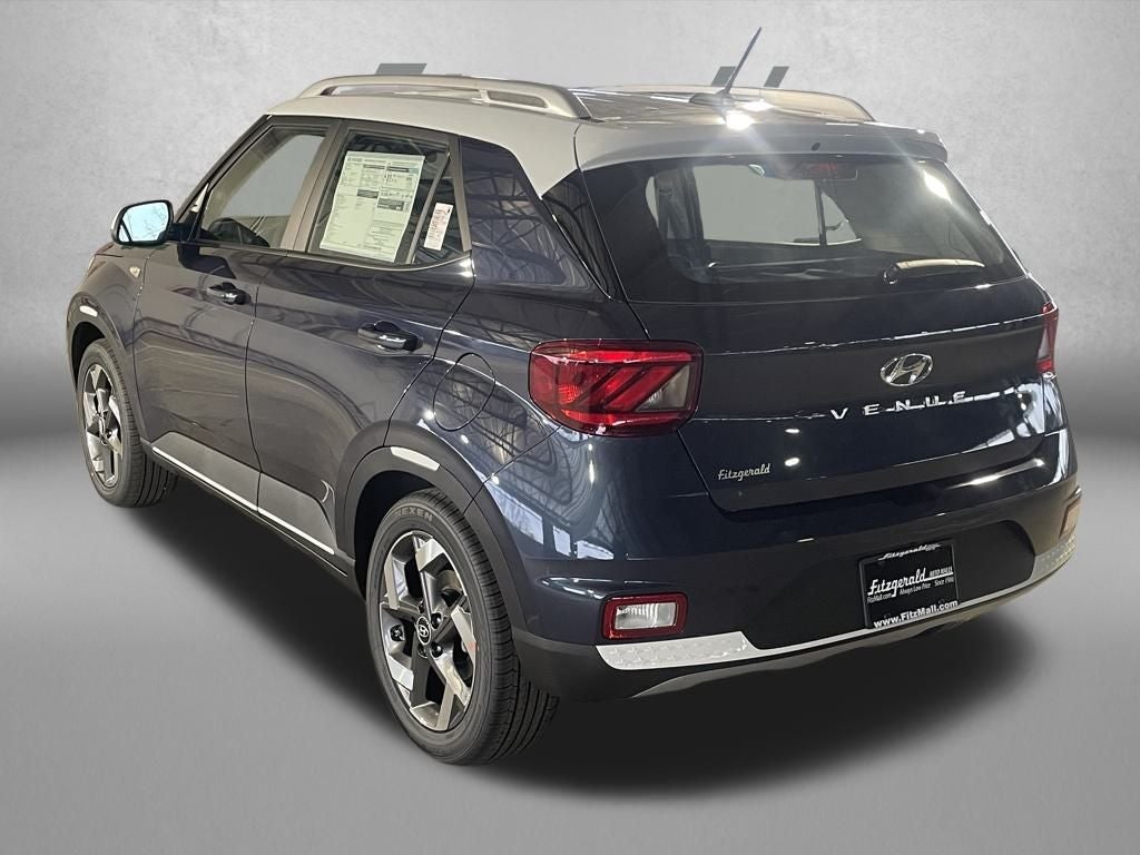 2026 Hyundai Venue SEL w/Two-Tone Roof