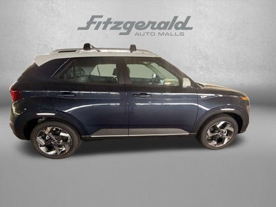 2026 Hyundai Venue SEL w/Two-Tone Roof