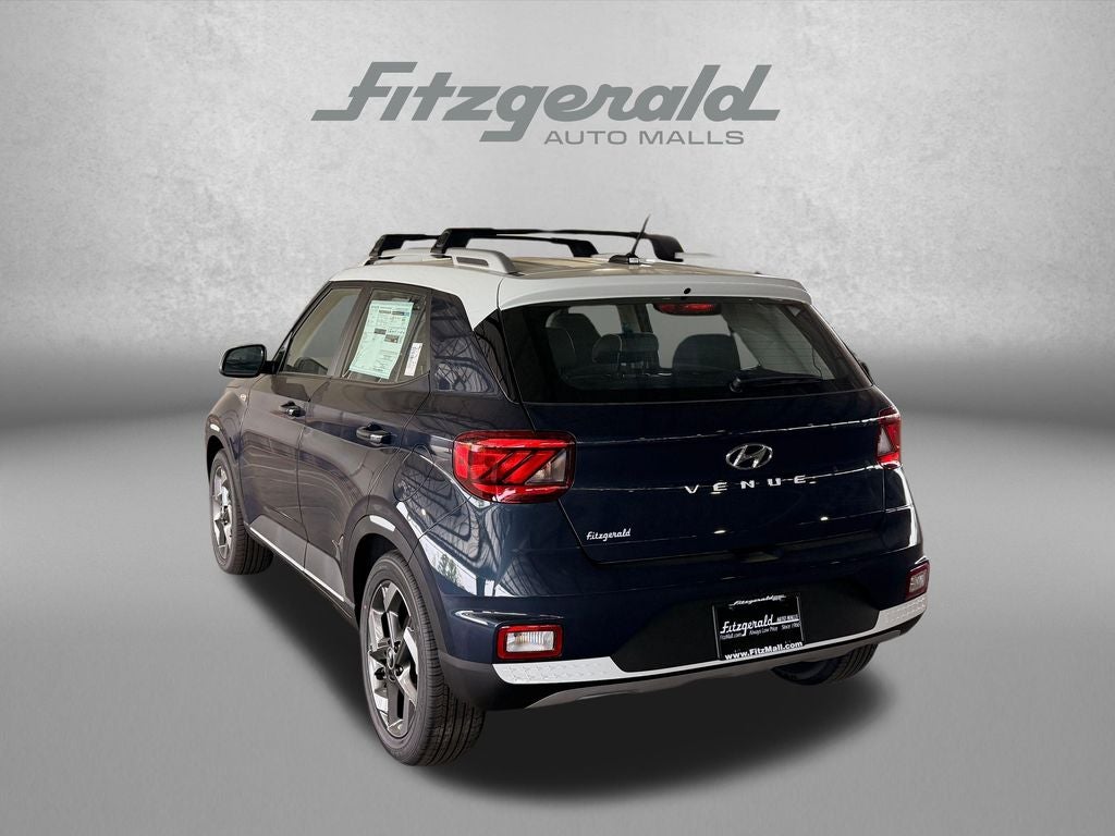 2026 Hyundai Venue SEL w/Two-Tone Roof